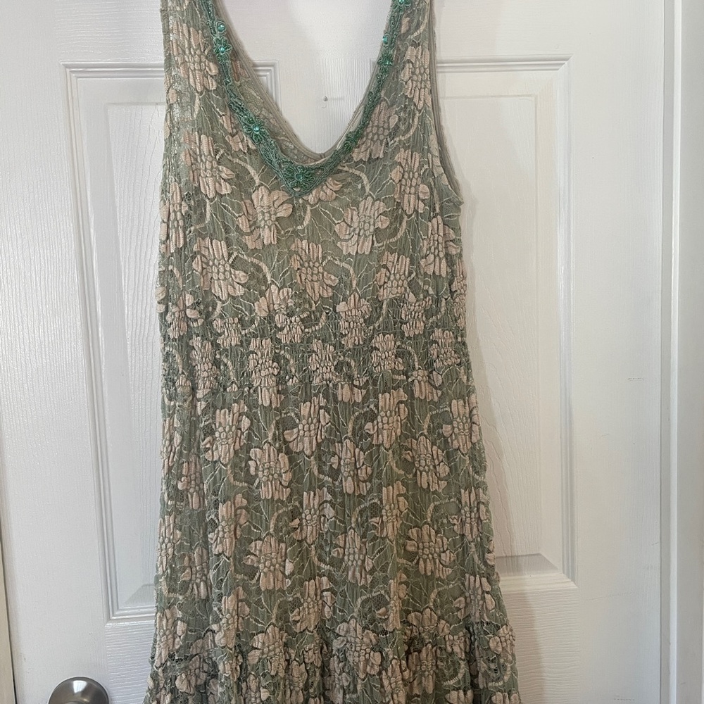 Elegant Green Lace Dress